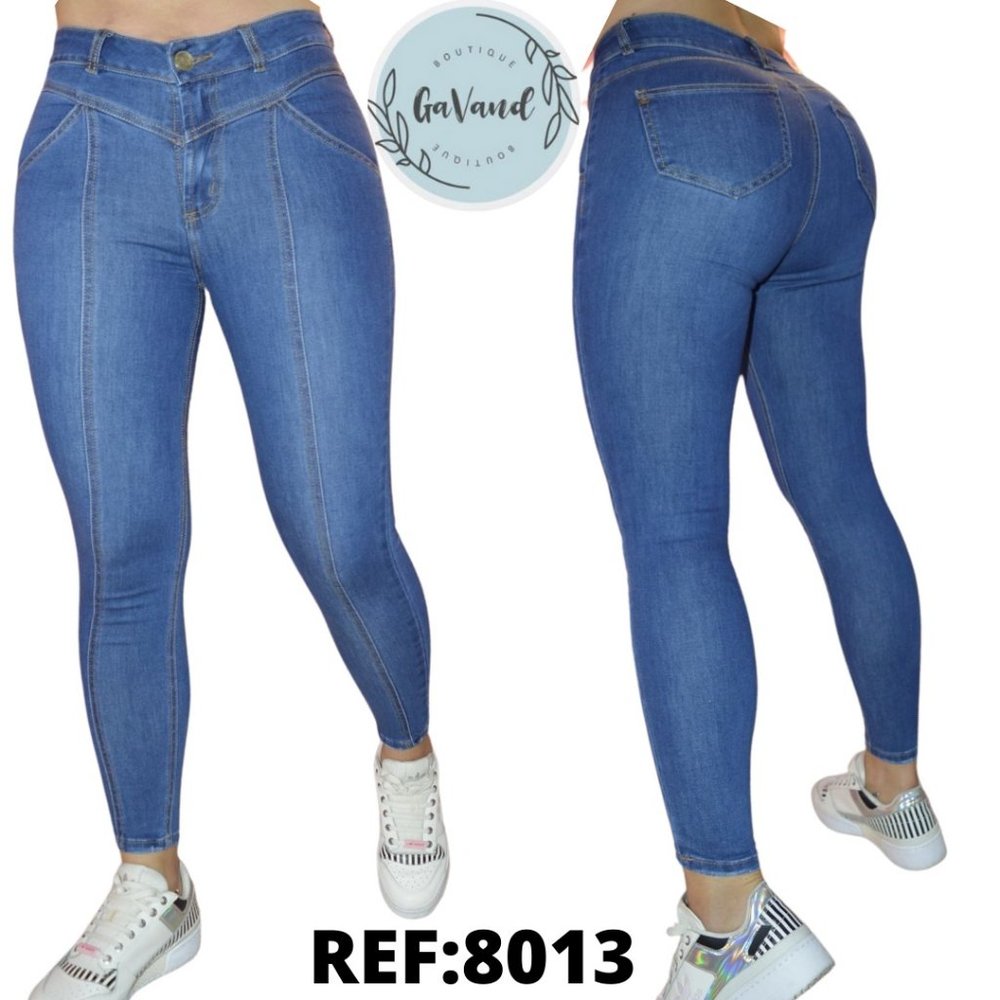 Blue Jean with push up effect, narrow boot, 100 % colombian